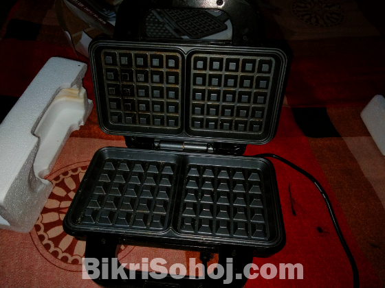 Waffle maker